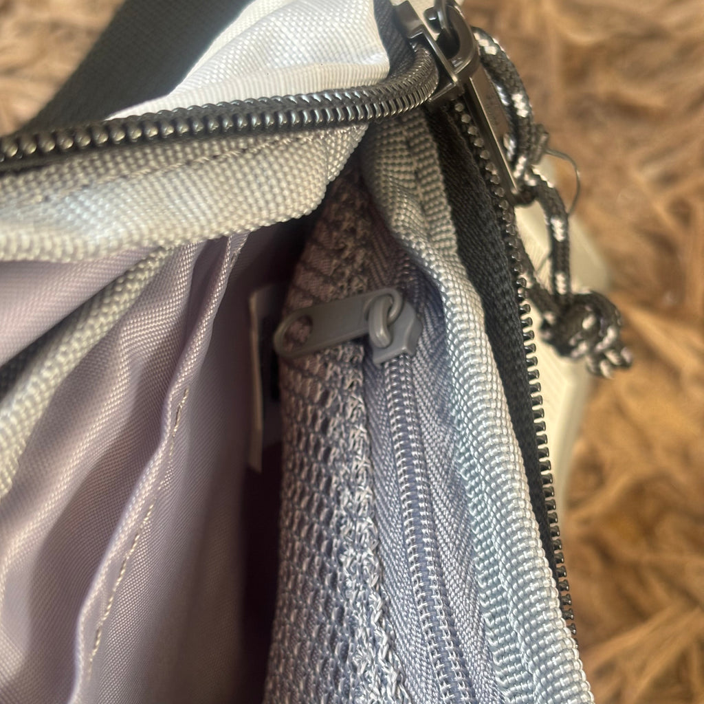 Waistbag/Canguro New Balance