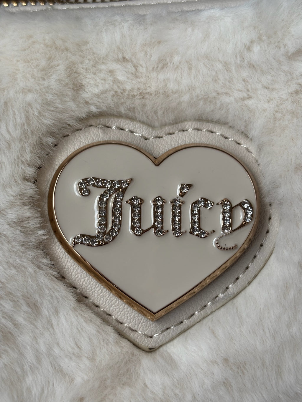 Juicy Couture Warm Up Barrel shoulder bag