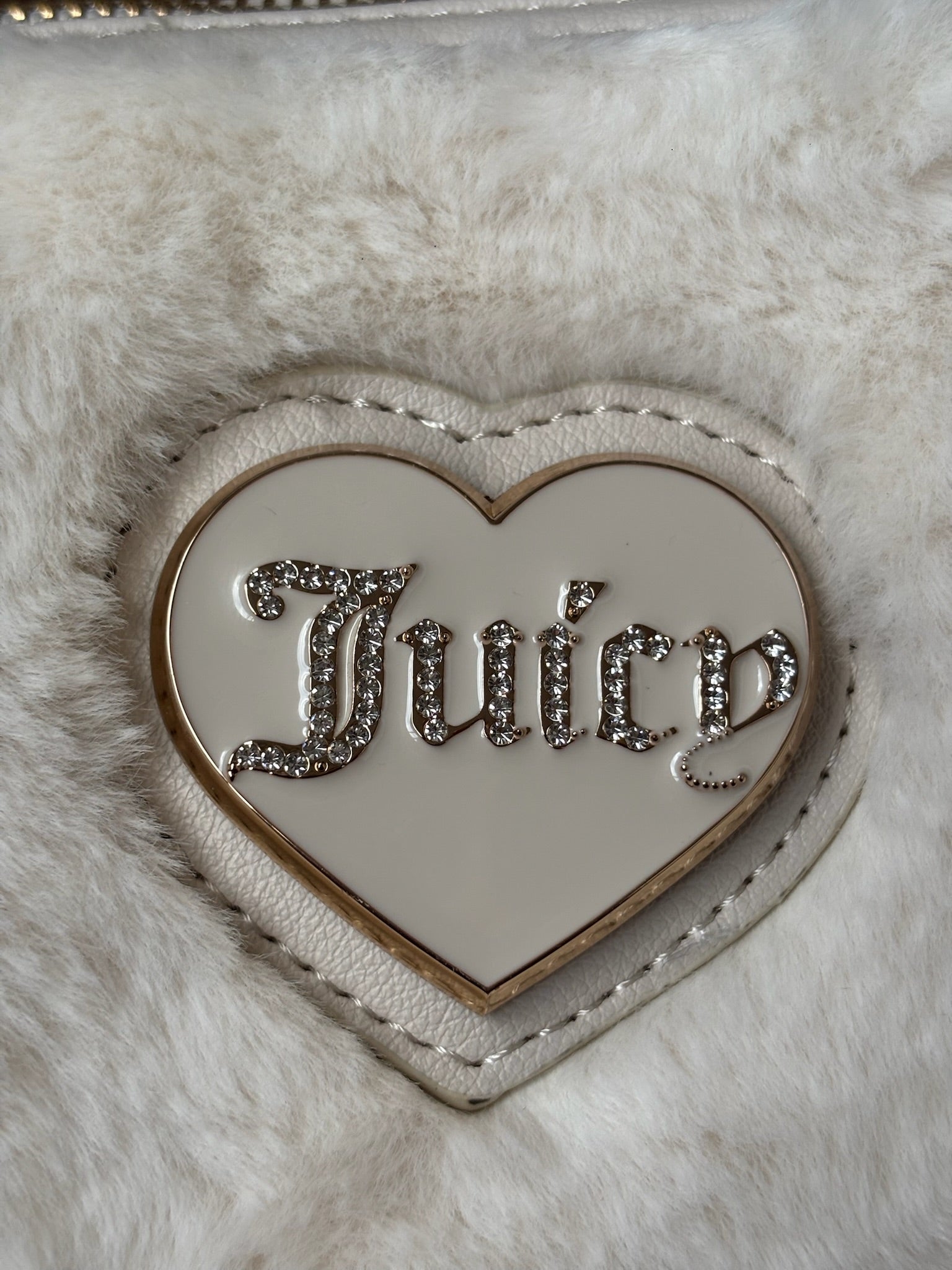 Juicy Couture Warm Up Barrel shoulder bag