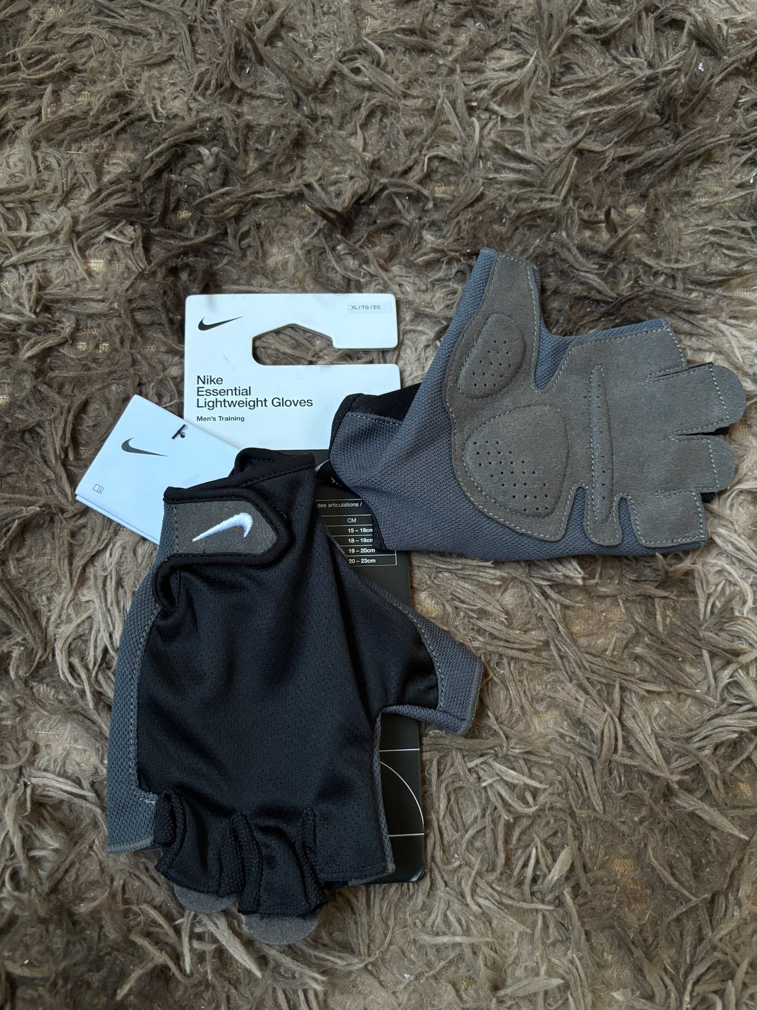 Guantes Nike