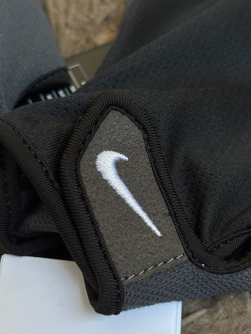 Guantes Nike