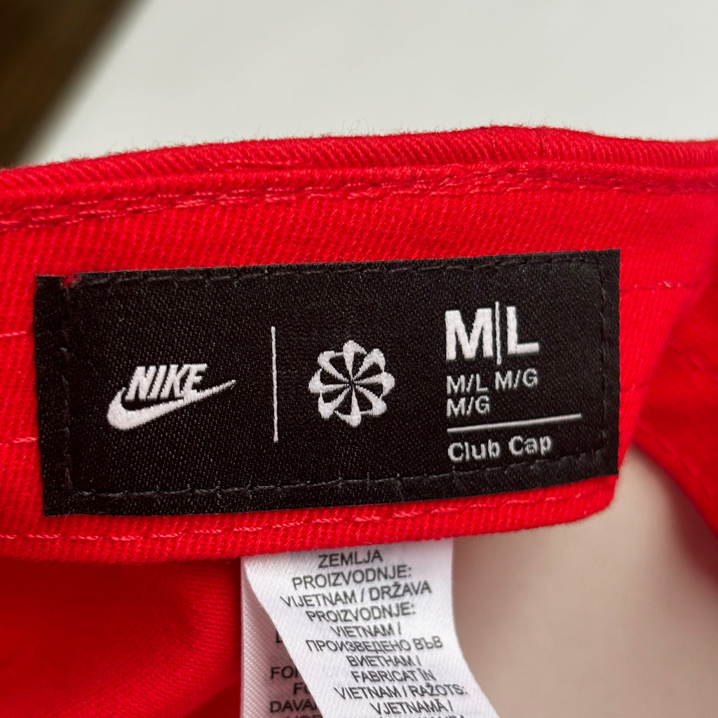 Gorra Nike Club Cap