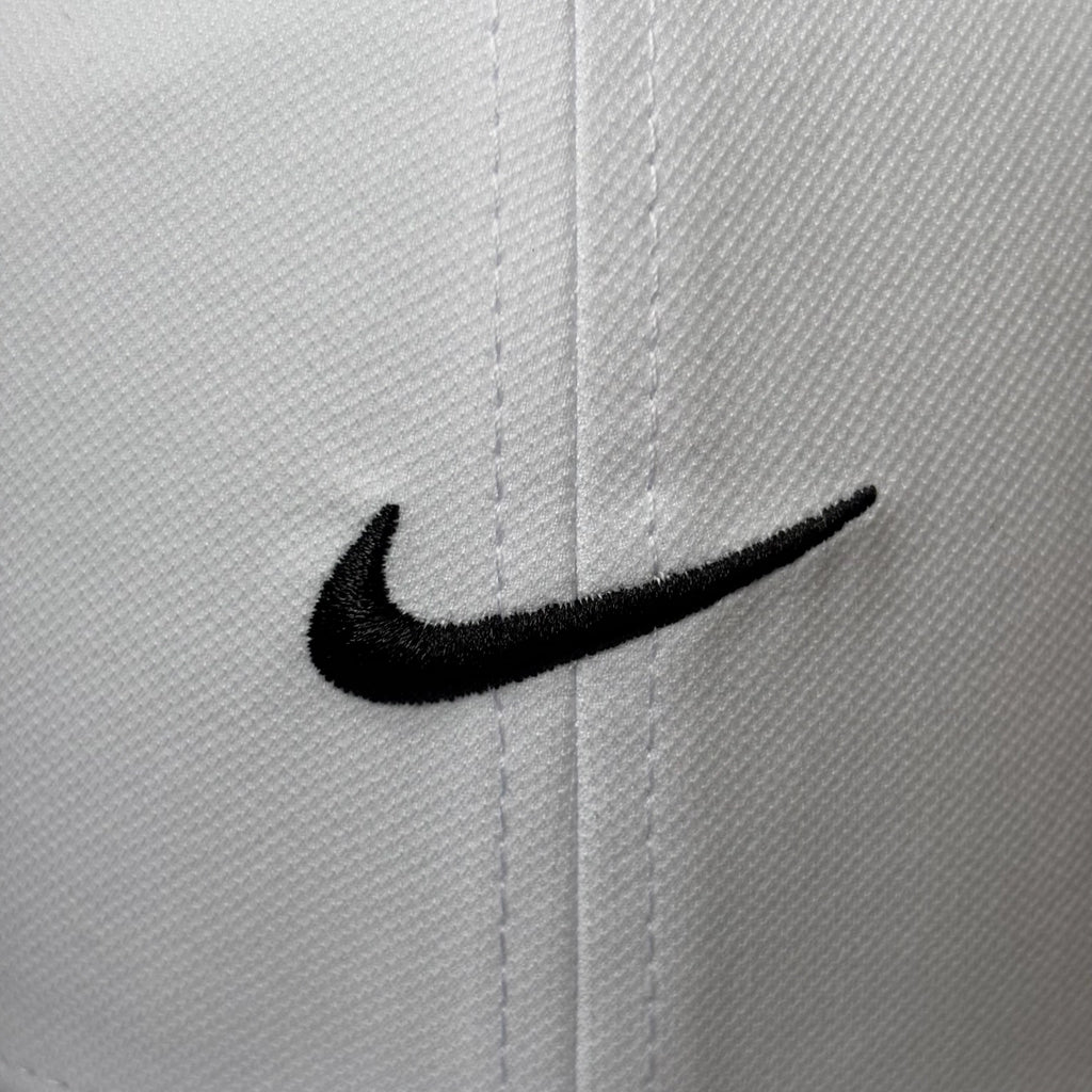 Gorra Nike Club